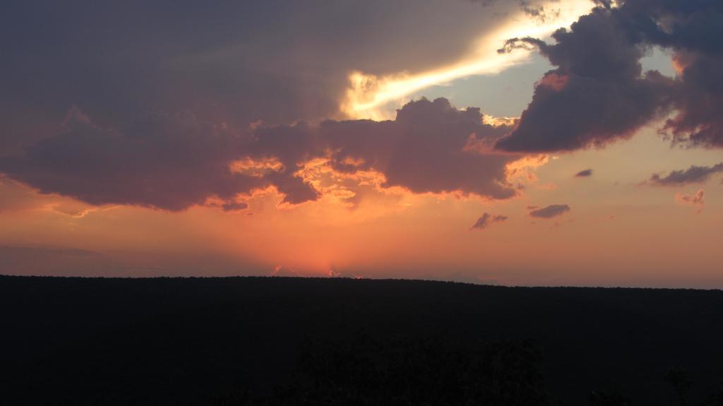 Dinkweng Safari Lodge The Waterberg Biosphere Eksteriør bilde